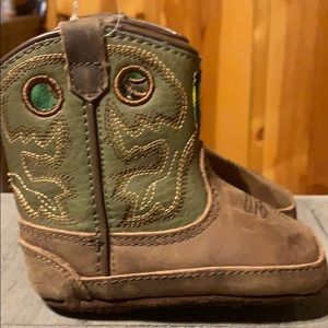 New Johnny popper boots